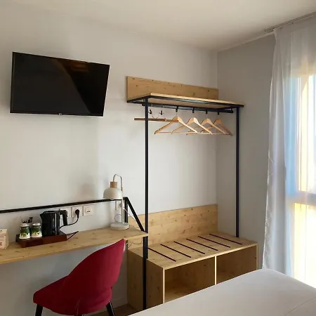 Hotell The Originals City, Le Relais Des Deux Mers, Sud Marmande