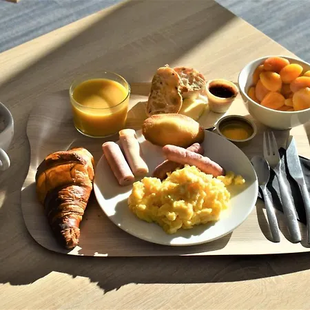 The Originals City, Le Relais Des Deux Mers, Sud Hotell